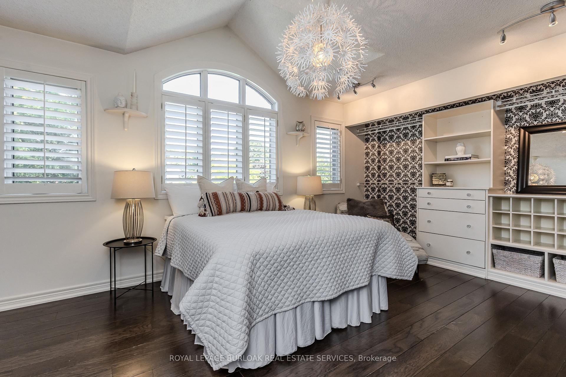 Photo 18 of 16 Arnhem Court, Hamilton, Waterdown — HOMEH