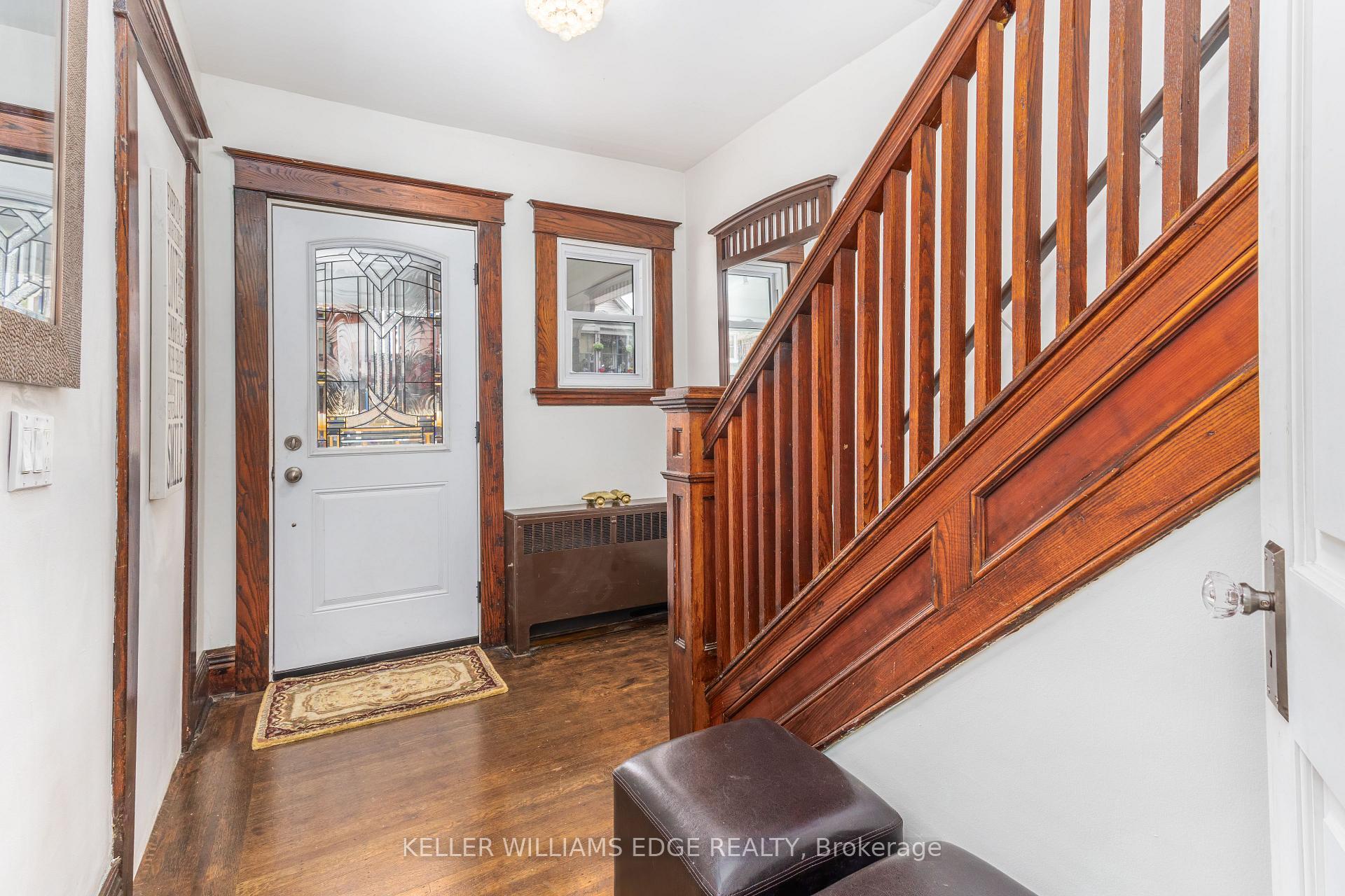 Photo 10 of 20 Barnesdale Avenue N, Hamilton, Stripley — HOMEH