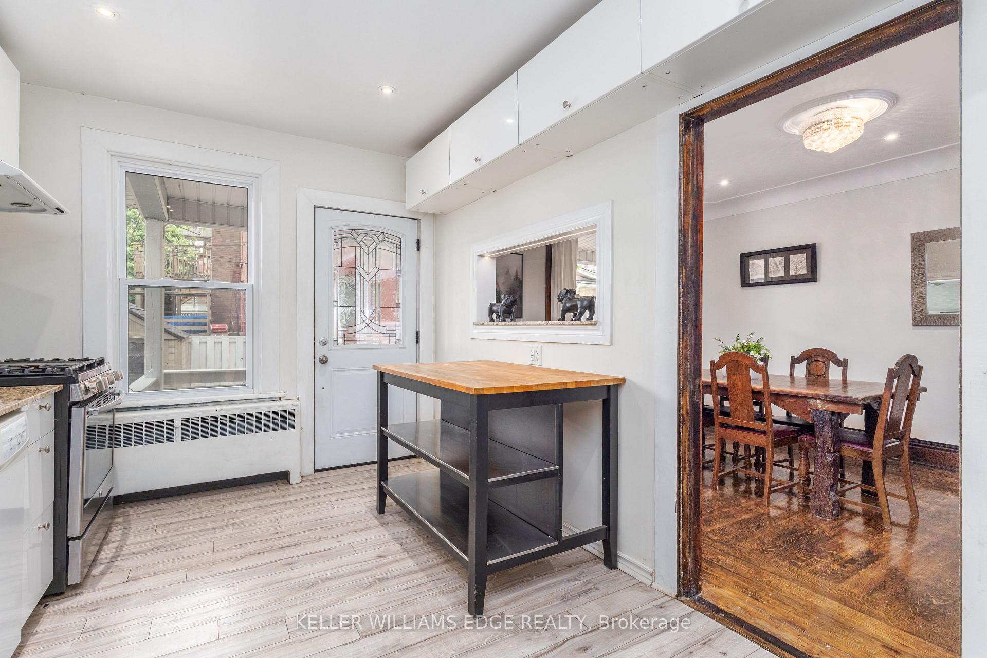 Photo 6 of 20 Barnesdale Avenue N, Hamilton, Stripley — HOMEH