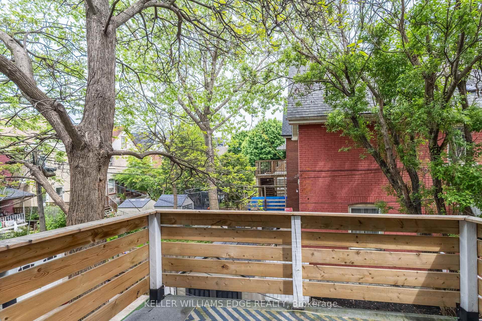 Photo 20 of 20 Barnesdale Avenue N, Hamilton, Stripley — HOMEH