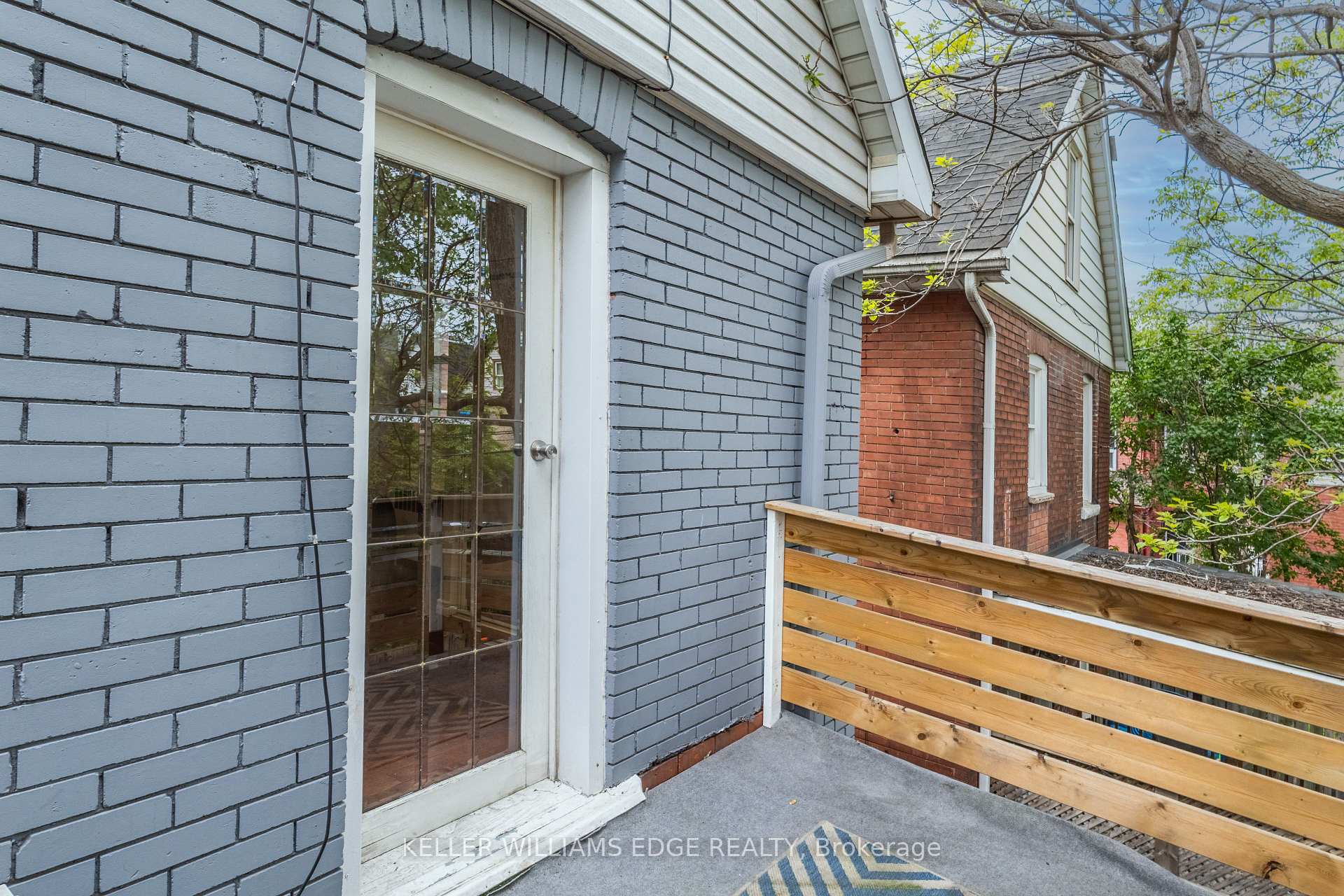 Photo 23 of 20 Barnesdale Avenue N, Hamilton, Stripley — HOMEH