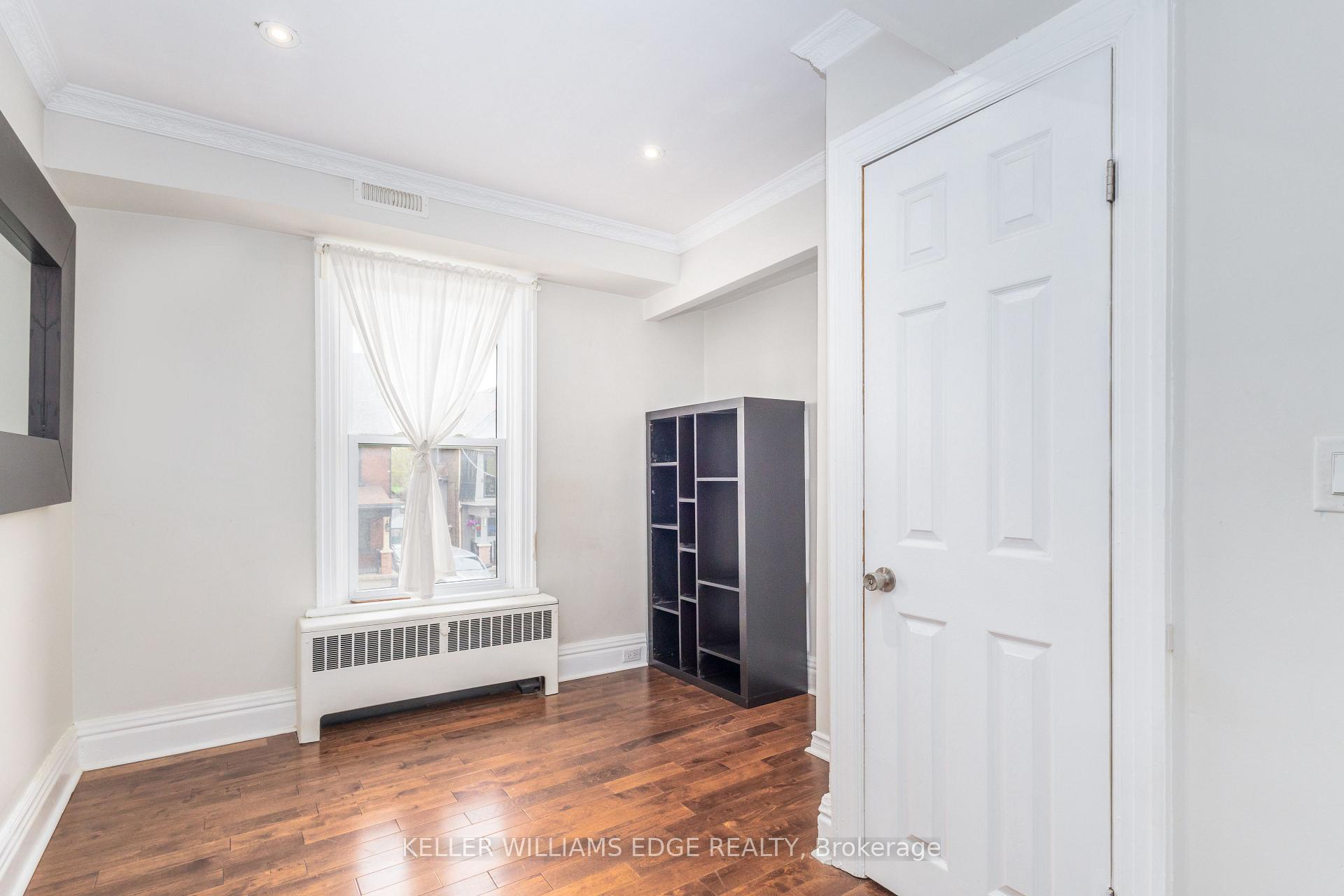 Photo 21 of 20 Barnesdale Avenue N, Hamilton, Stripley — HOMEH