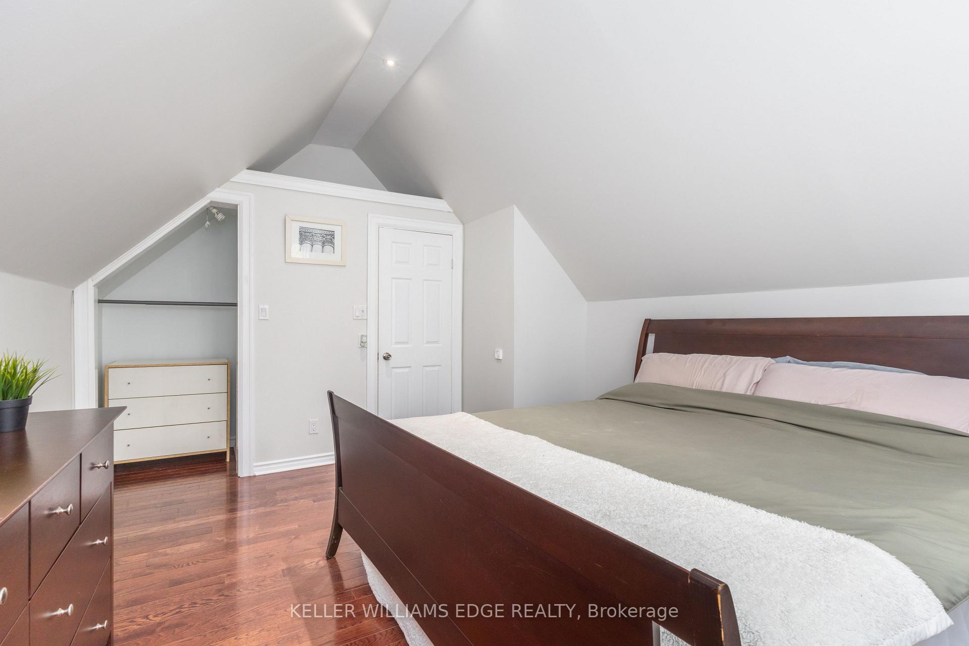 Photo 29 of 20 Barnesdale Avenue N, Hamilton, Stripley — HOMEH