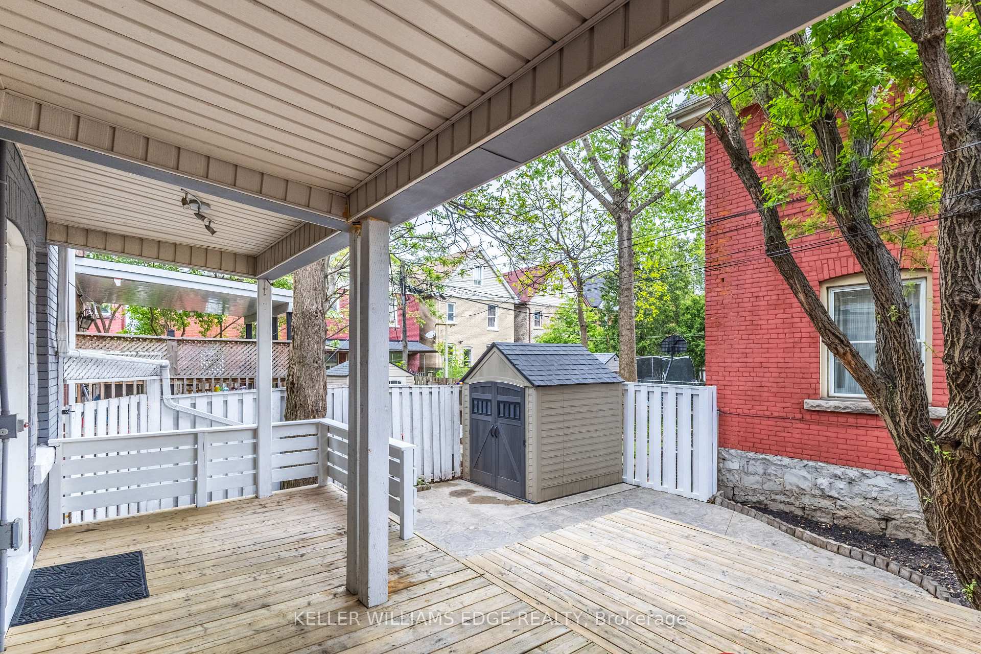 Photo 38 of 20 Barnesdale Avenue N, Hamilton, Stripley — HOMEH
