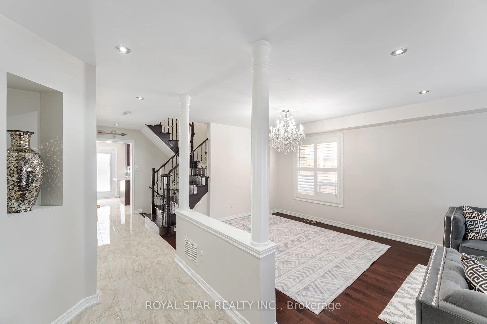 Photo 10 of 144 Barleyfield Road, Brampton, Sandringham-Wellington — HOMEH