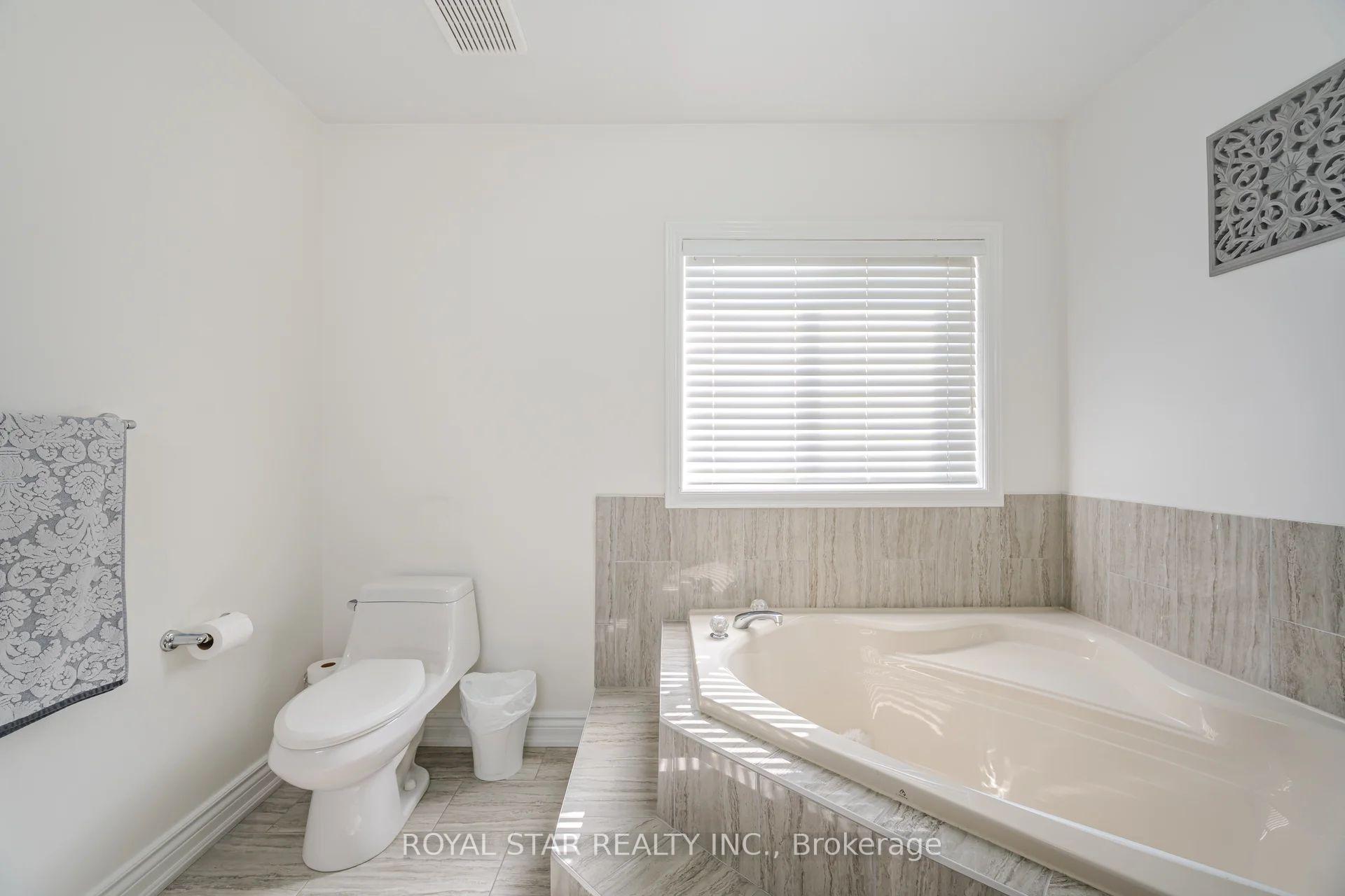 Photo 33 of 144 Barleyfield Road, Brampton, Sandringham-Wellington — HOMEH