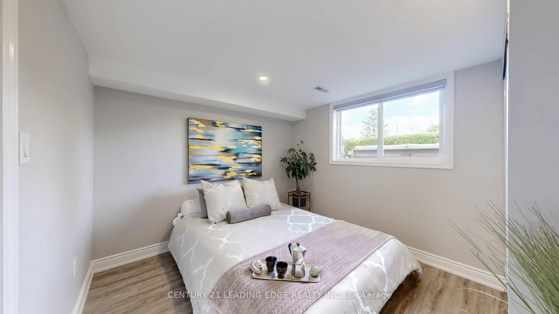 Photo 34 of 29 Sir Caradoc Place, Markham, Markham Village — HOMEH