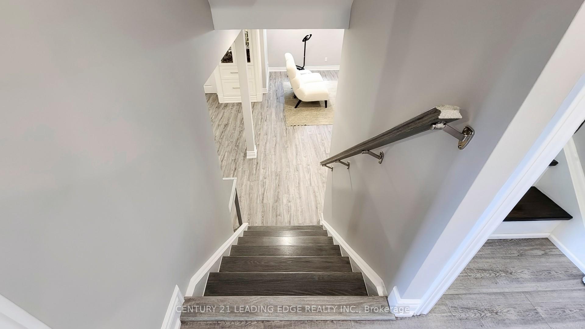 Photo 39 of 29 Sir Caradoc Place, Markham, Markham Village — HOMEH