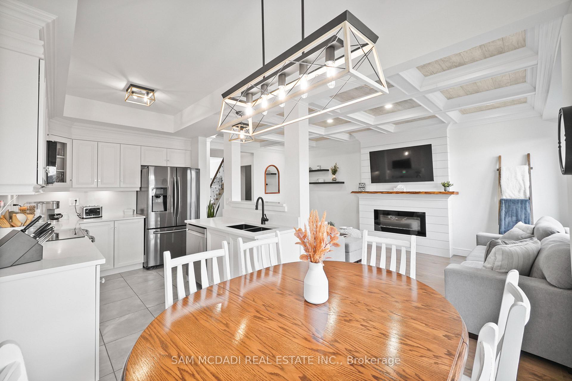 Photo 24 of 18 Beau Chatel Lane, Grimsby, Grimsby Beach — HOMEH