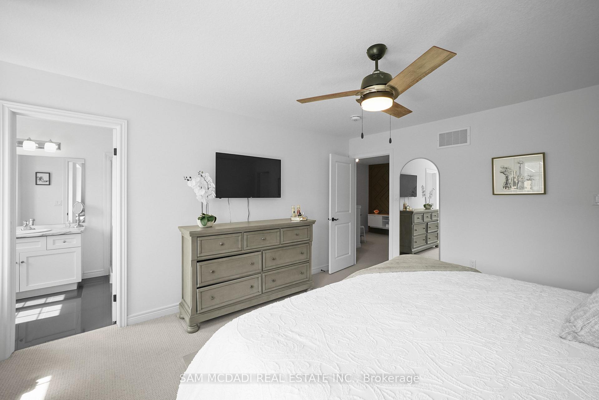 Photo 27 of 18 Beau Chatel Lane, Grimsby, Grimsby Beach — HOMEH