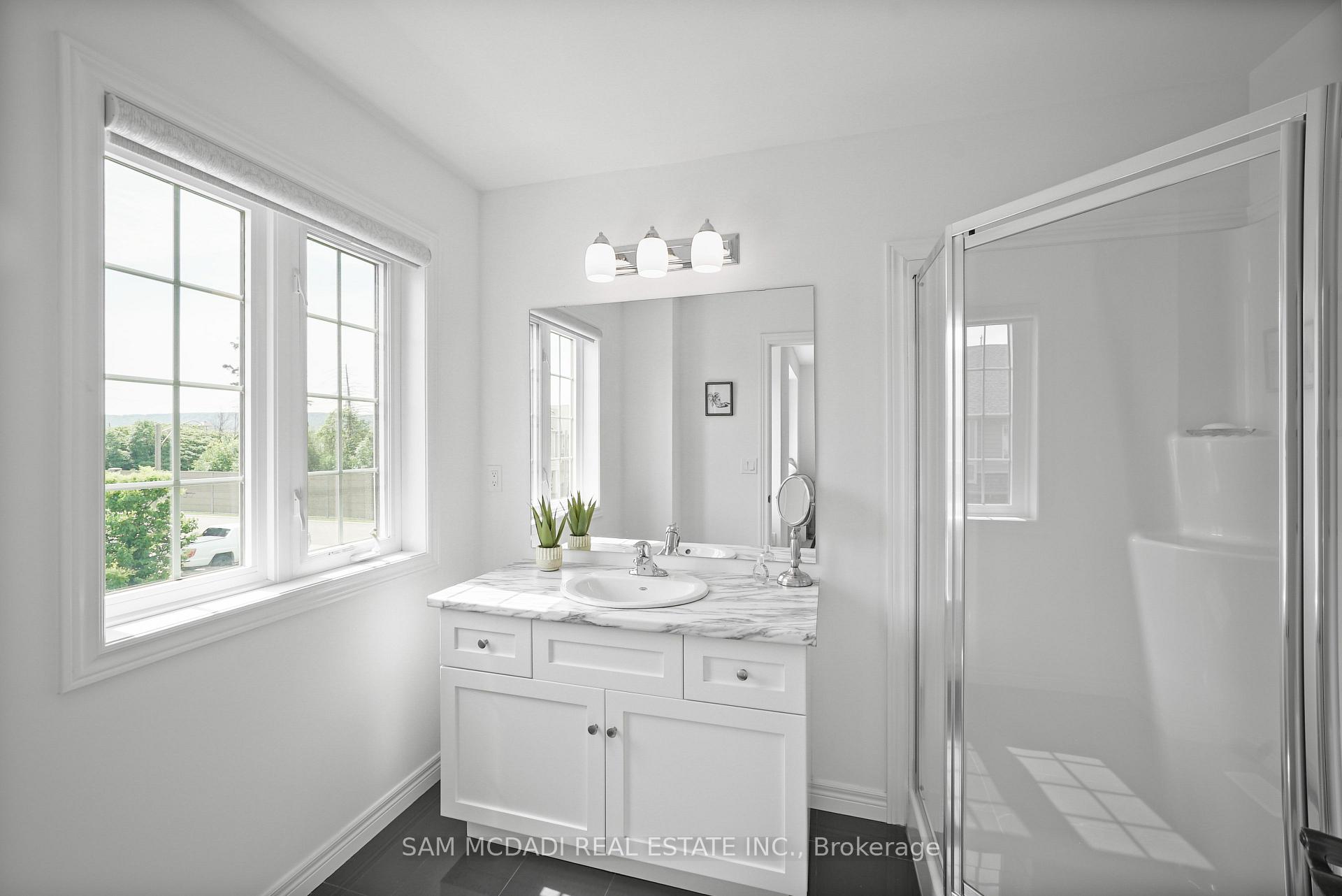 Photo 28 of 18 Beau Chatel Lane, Grimsby, Grimsby Beach — HOMEH
