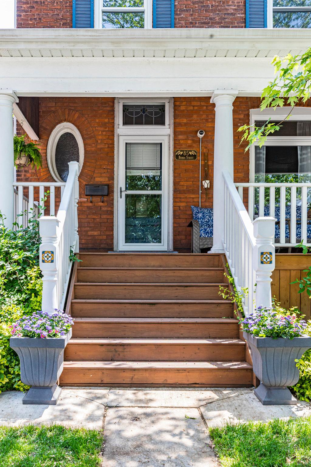 Photo 4 of 85 Burris Street, Hamilton, St. Clair — HOMEH