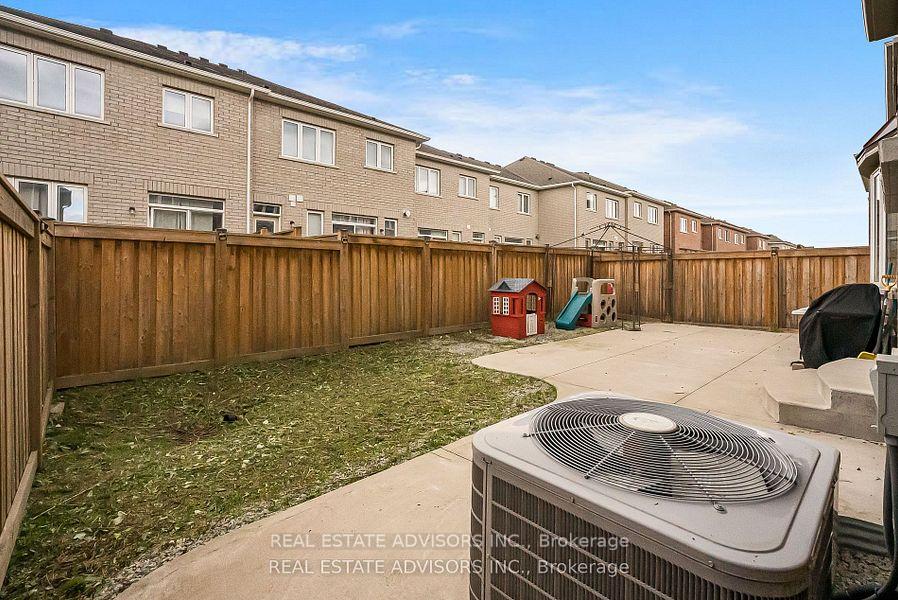 Photo 12 of 312 Buick Boulevard, Brampton, Northwest Brampton — HOMEH