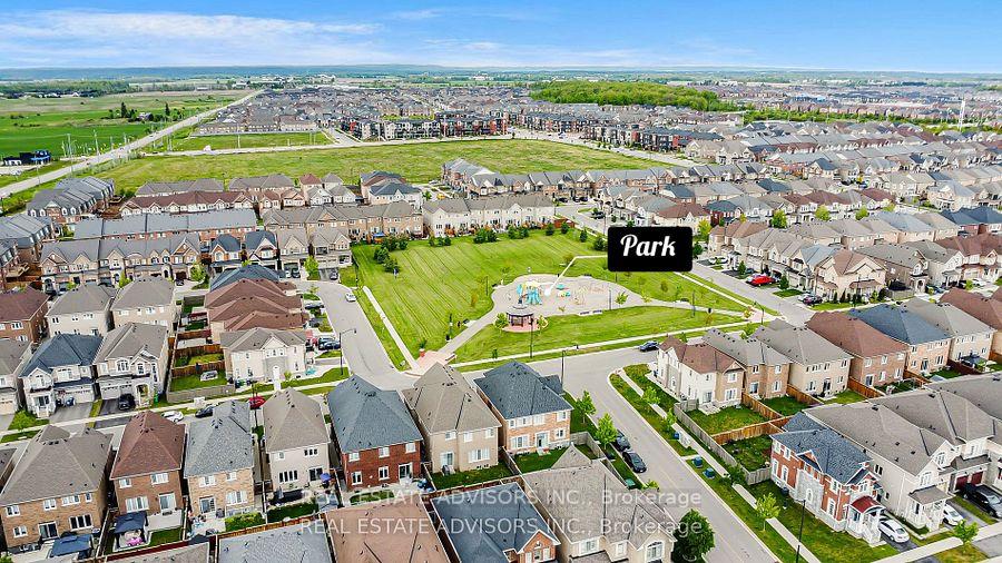 Photo 33 of 312 Buick Boulevard, Brampton, Northwest Brampton — HOMEH