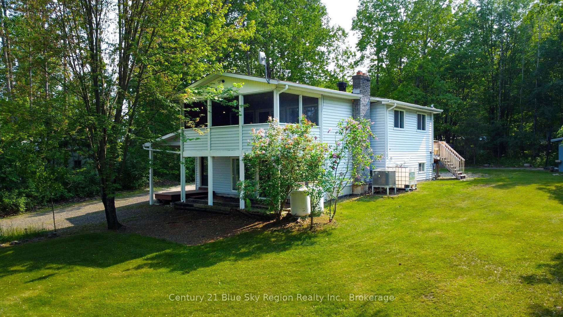 Photo 1 of 425 Tillicum Bay Road, Callander — HOMEH