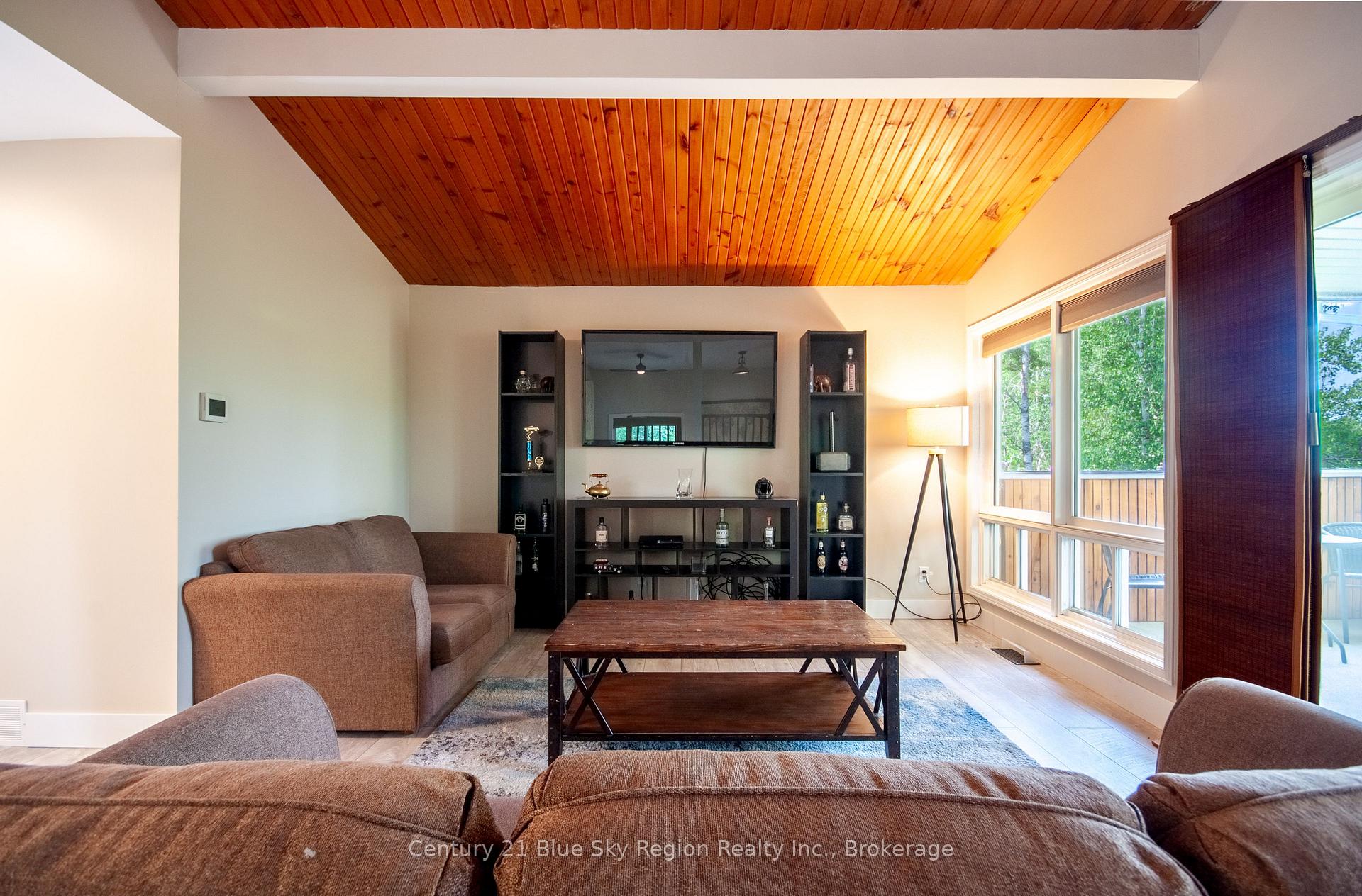 Photo 14 of 425 Tillicum Bay Road, Callander — HOMEH