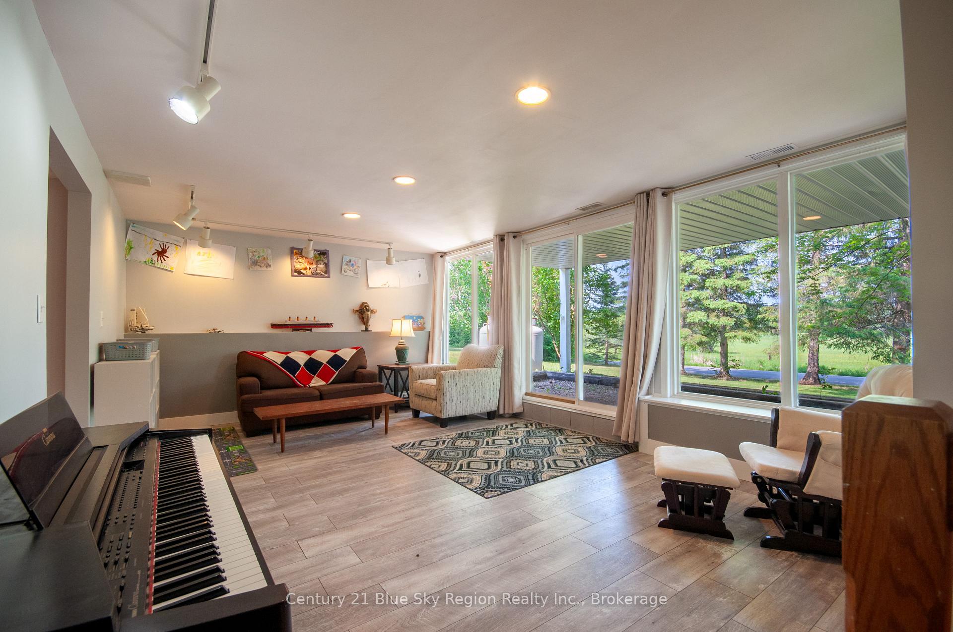 Photo 17 of 425 Tillicum Bay Road, Callander — HOMEH