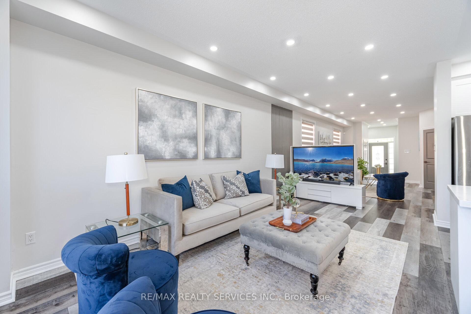 Photo 3 of 10 Martree Crescent, Brampton, Madoc — HOMEH
