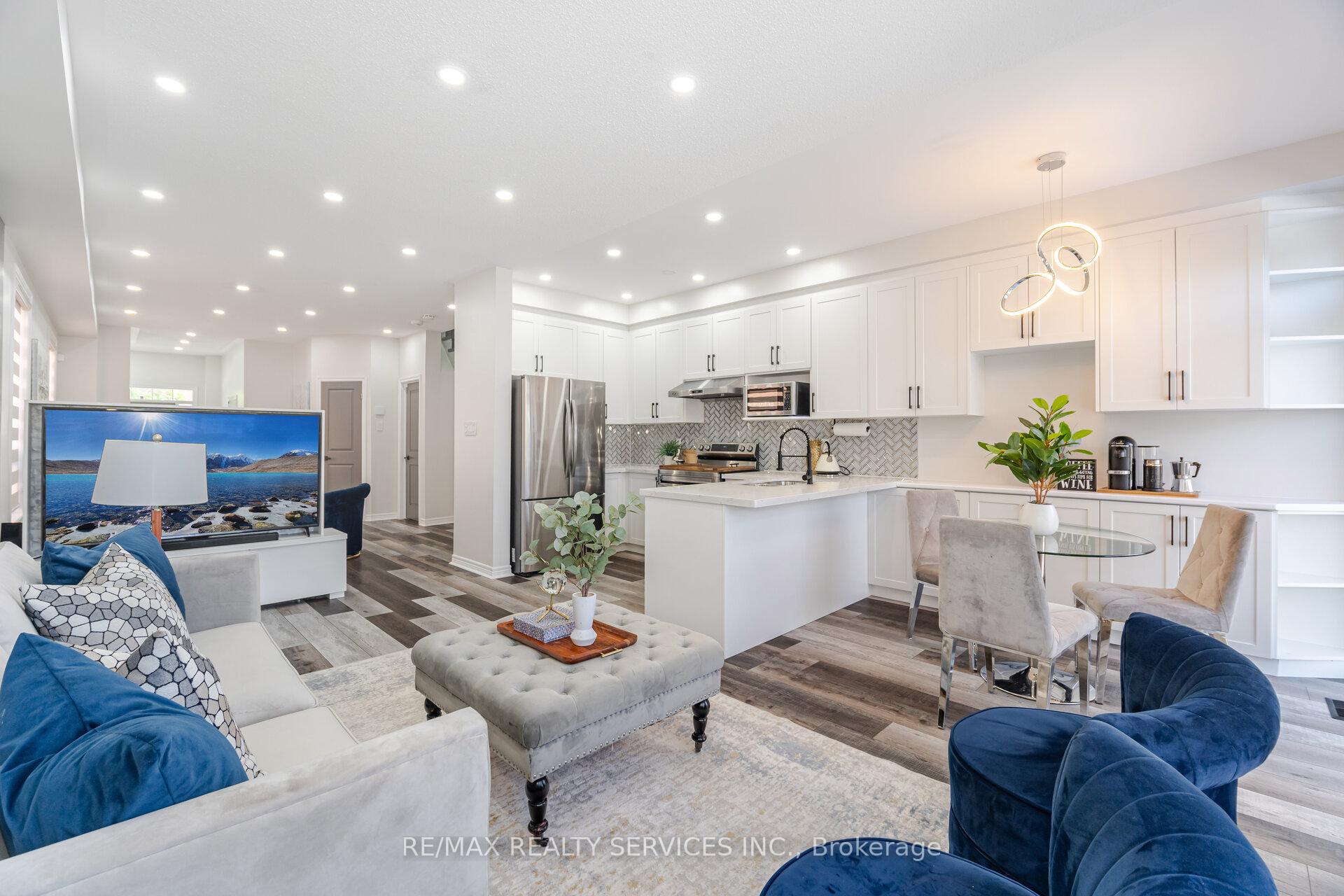 Photo 4 of 10 Martree Crescent, Brampton, Madoc — HOMEH