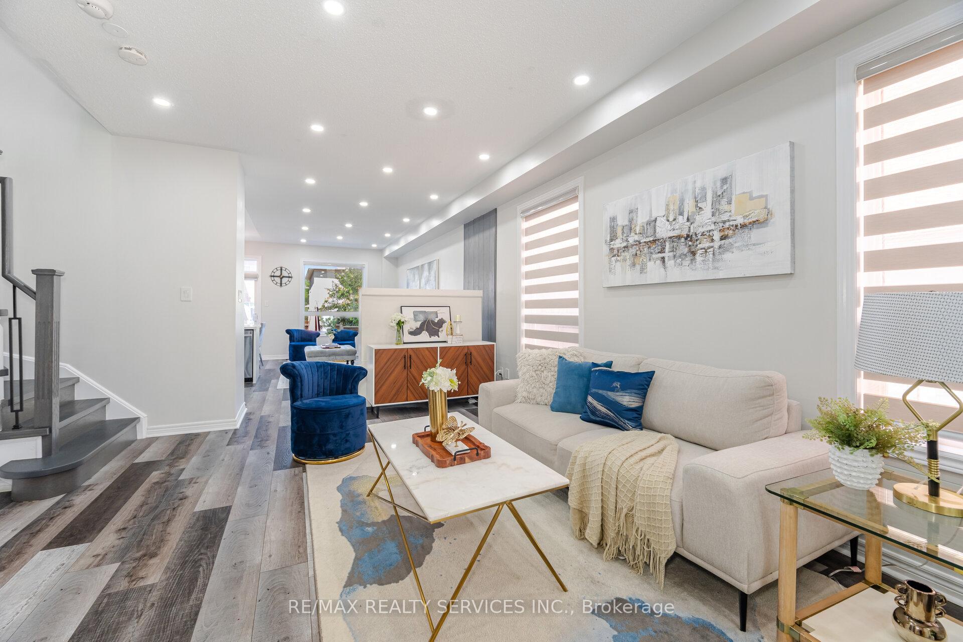Photo 2 of 10 Martree Crescent, Brampton, Madoc — HOMEH