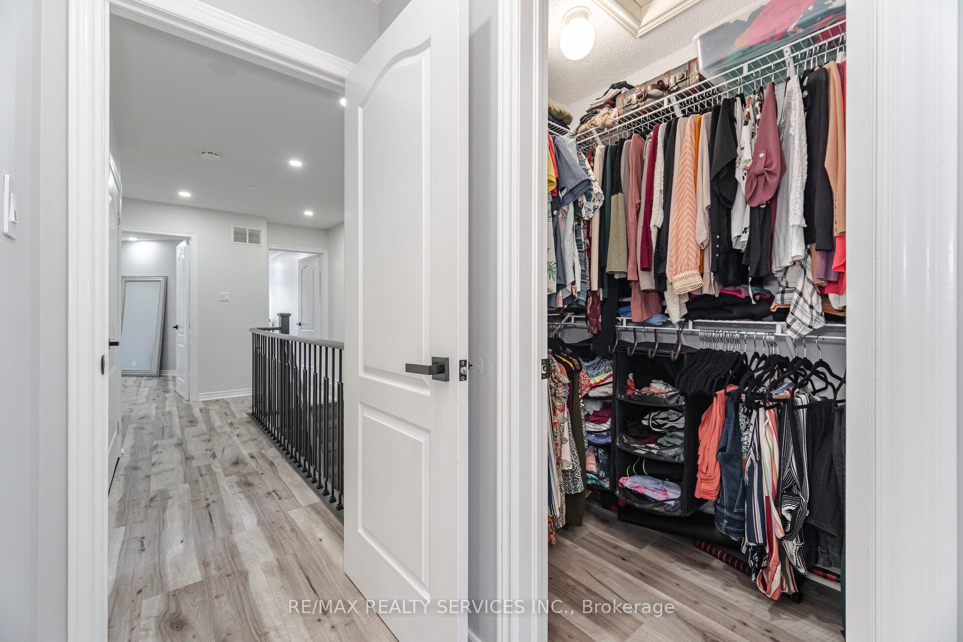 Photo 21 of 10 Martree Crescent, Brampton, Madoc — HOMEH