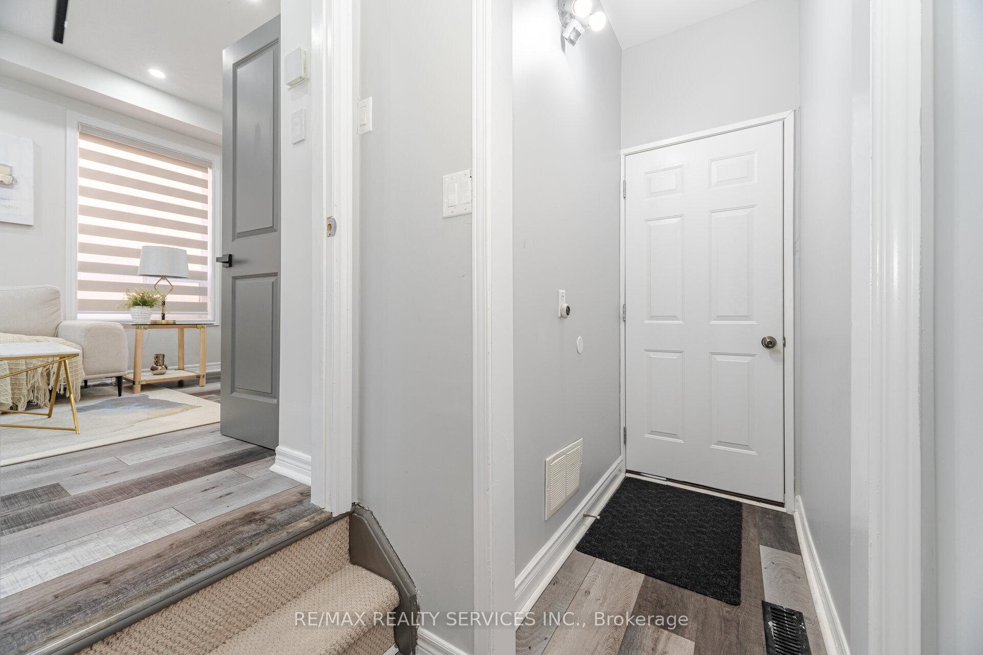 Photo 28 of 10 Martree Crescent, Brampton, Madoc — HOMEH