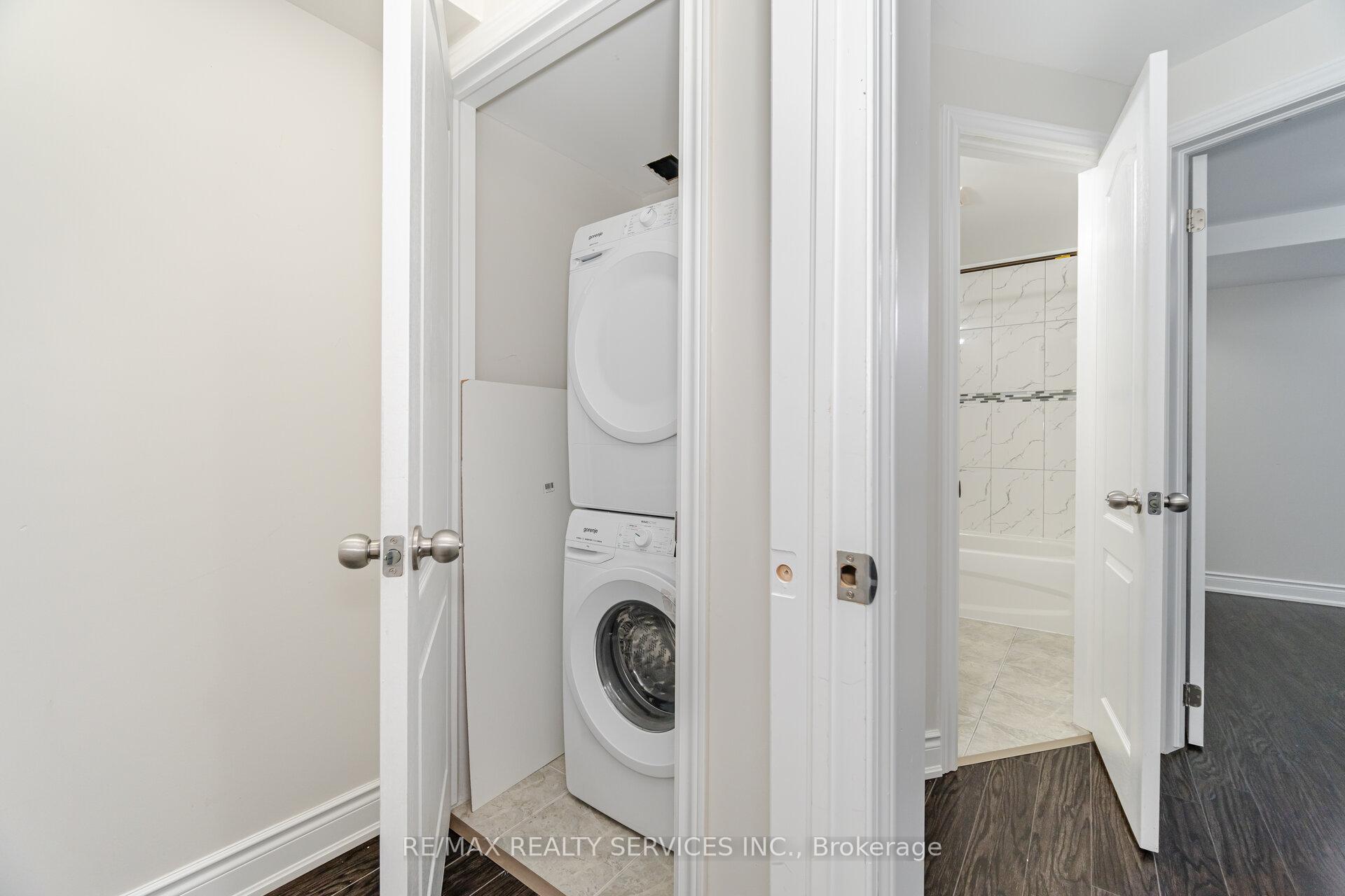 Photo 32 of 10 Martree Crescent, Brampton, Madoc — HOMEH