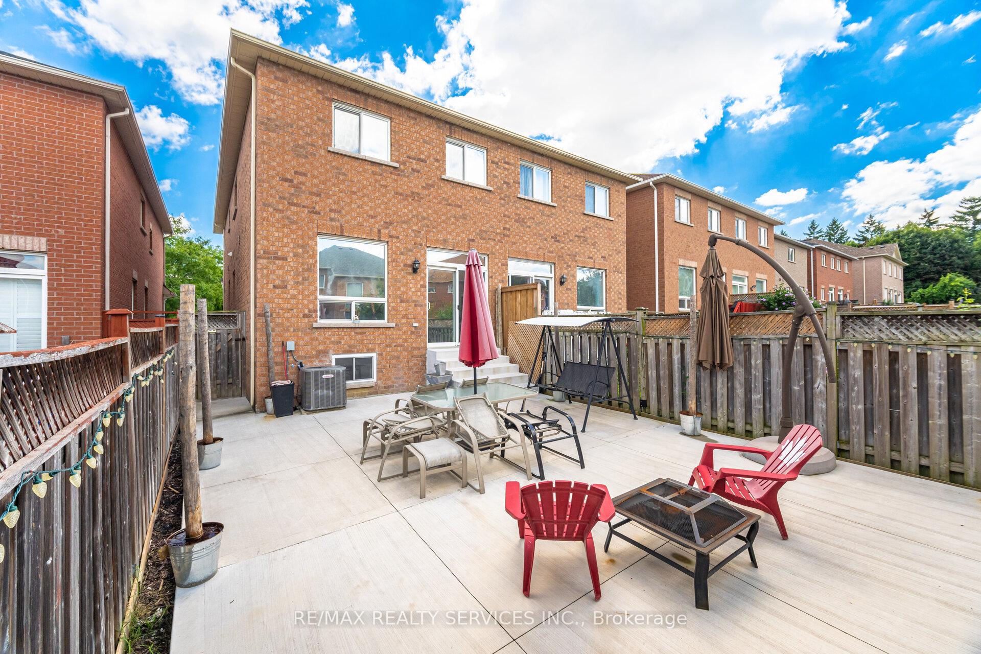 Photo 36 of 10 Martree Crescent, Brampton, Madoc — HOMEH