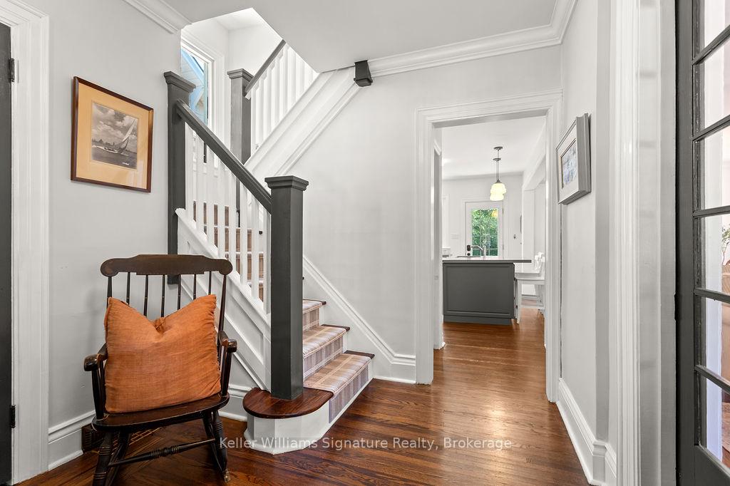 Photo 11 of 89 Kensington Avenue S, Hamilton, Delta — HOMEH