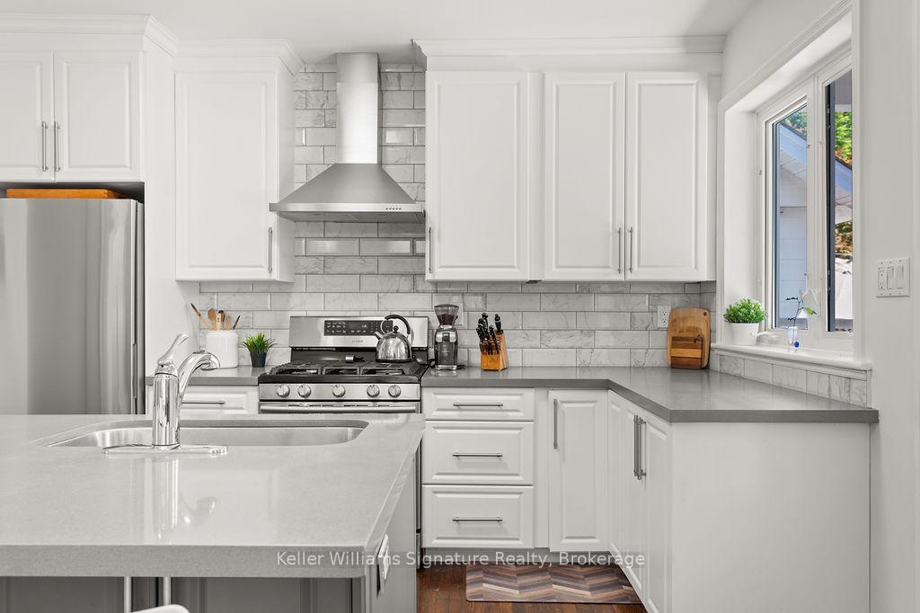Photo 18 of 89 Kensington Avenue S, Hamilton, Delta — HOMEH