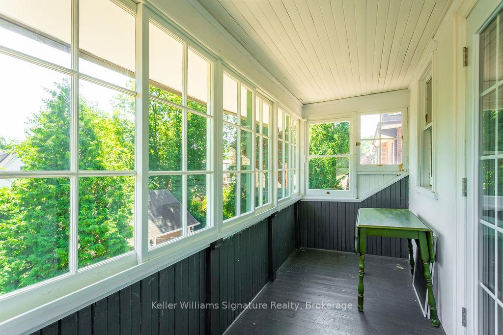 Photo 23 of 89 Kensington Avenue S, Hamilton, Delta — HOMEH