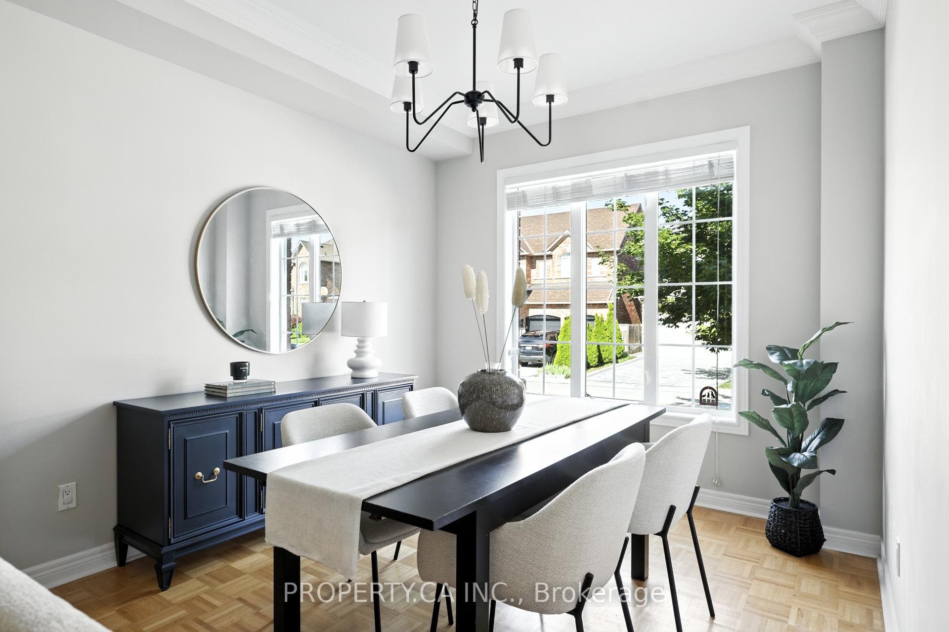 Photo 6 of 150 Derrywood Drive, Vaughan, Patterson — HOMEH