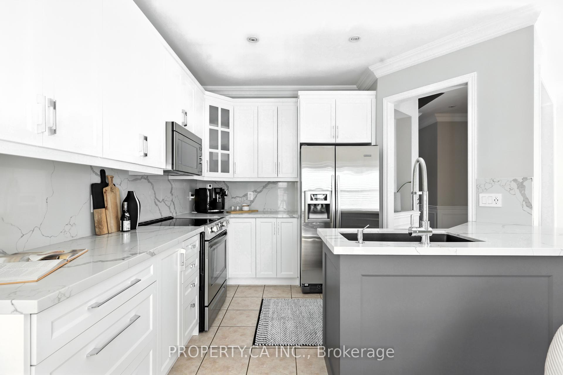 Photo 3 of 150 Derrywood Drive, Vaughan, Patterson — HOMEH