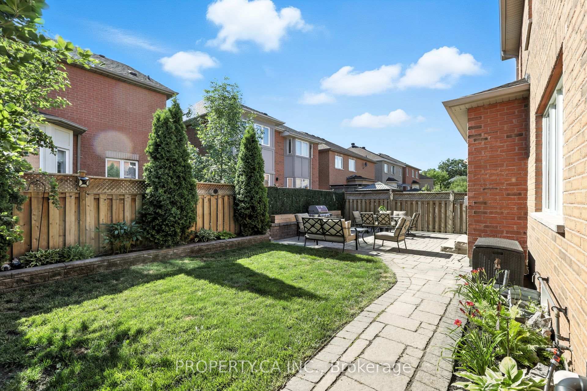 Photo 27 of 150 Derrywood Drive, Vaughan, Patterson — HOMEH