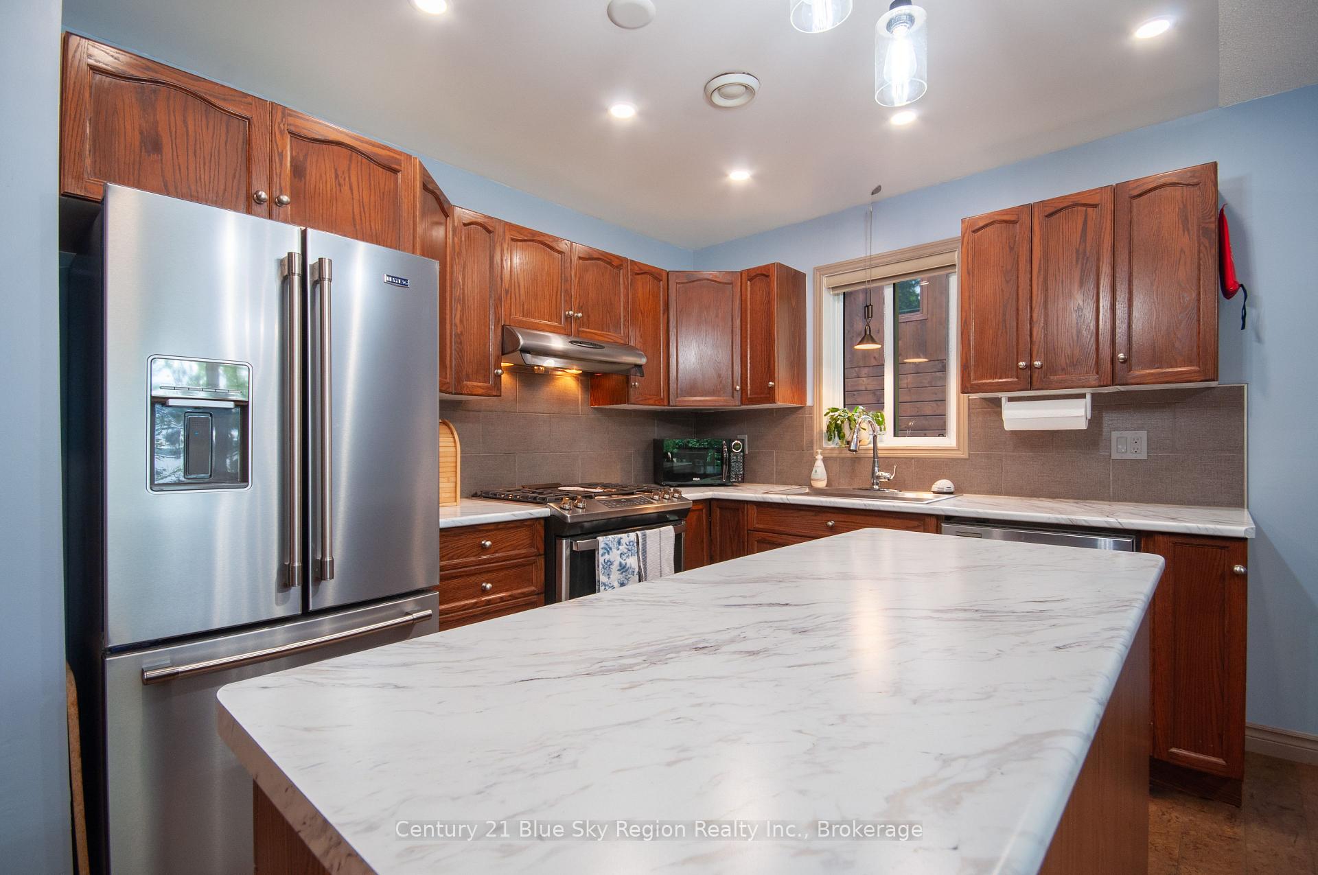 Photo 12 of 758 Main Street S, Callander — HOMEH