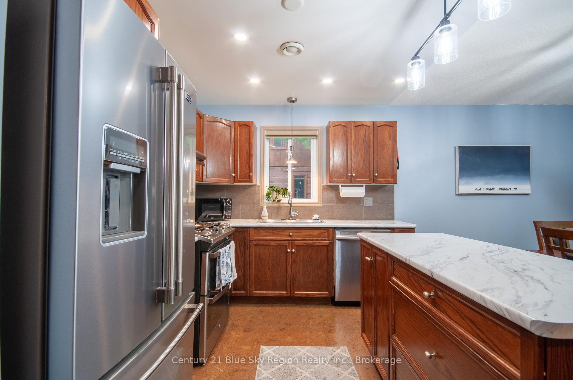 Photo 8 of 758 Main Street S, Callander — HOMEH