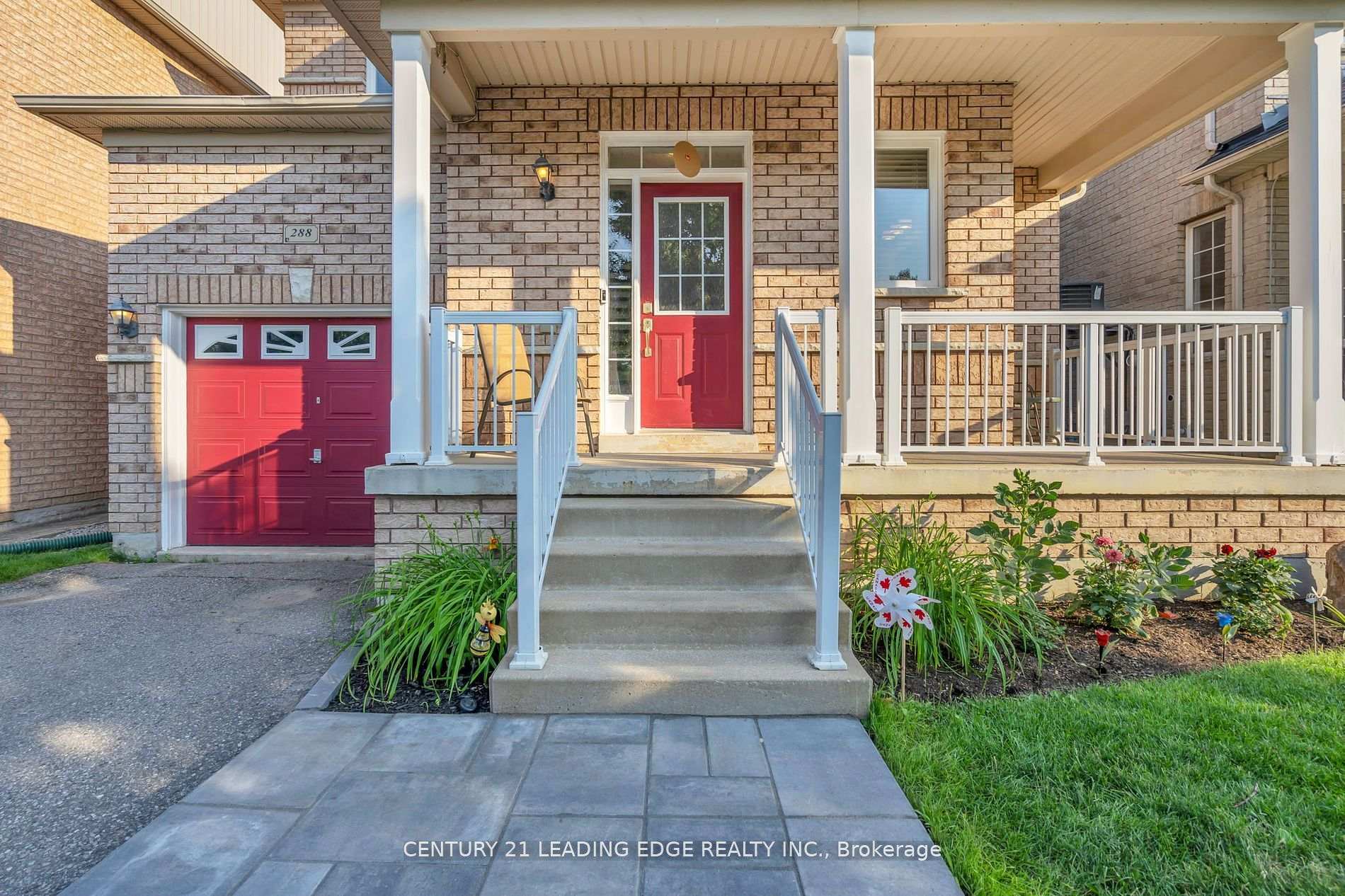 Photo 6 of 288 Kirkvalley Crescent, Aurora, Bayview Wellington — HOMEH