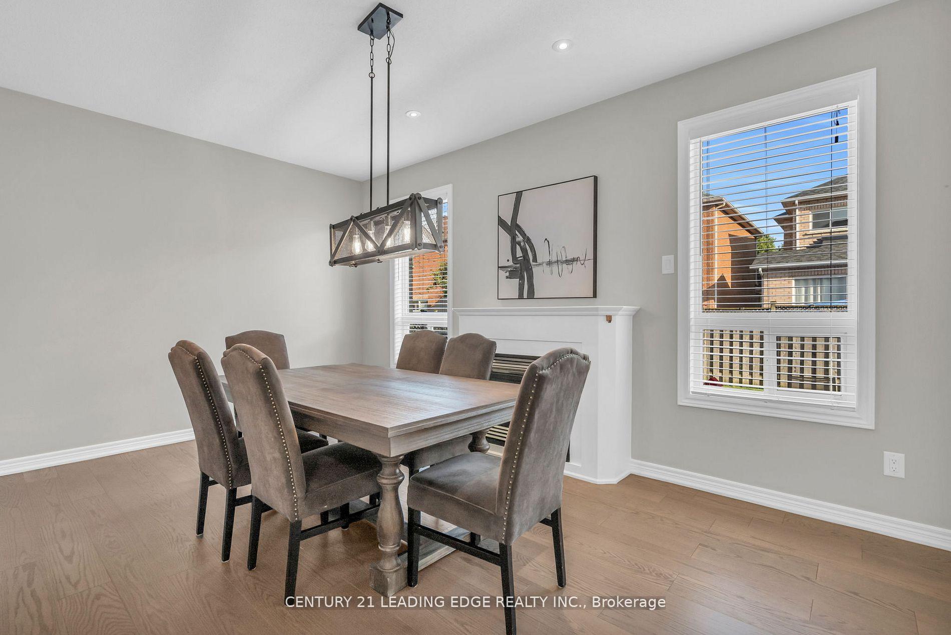 Photo 17 of 288 Kirkvalley Crescent, Aurora, Bayview Wellington — HOMEH