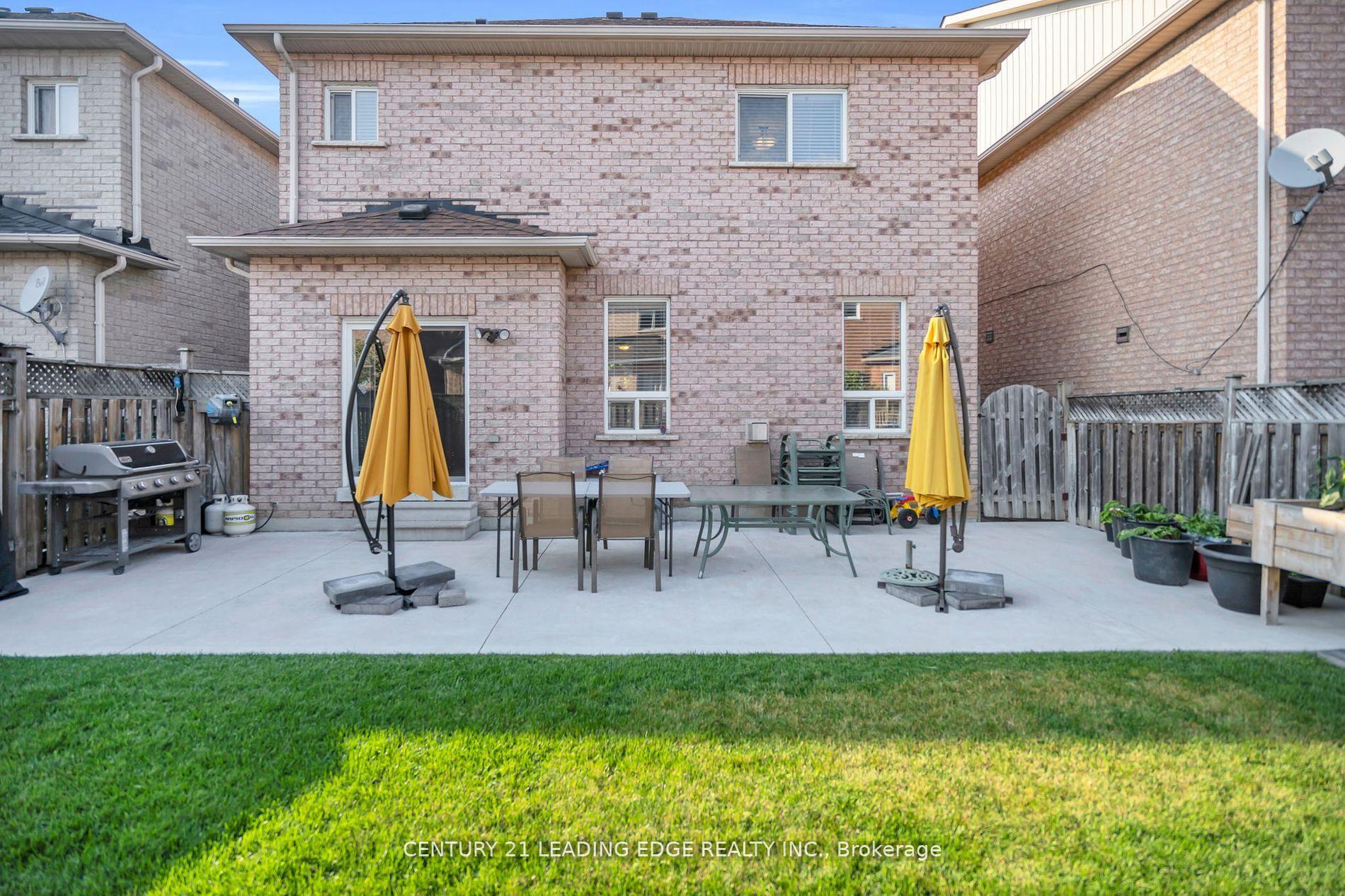 Photo 33 of 288 Kirkvalley Crescent, Aurora, Bayview Wellington — HOMEH