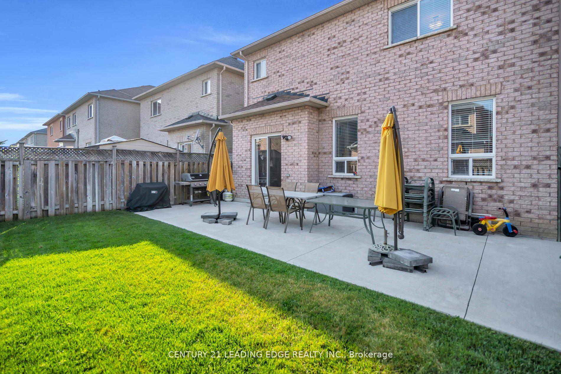 Photo 32 of 288 Kirkvalley Crescent, Aurora, Bayview Wellington — HOMEH