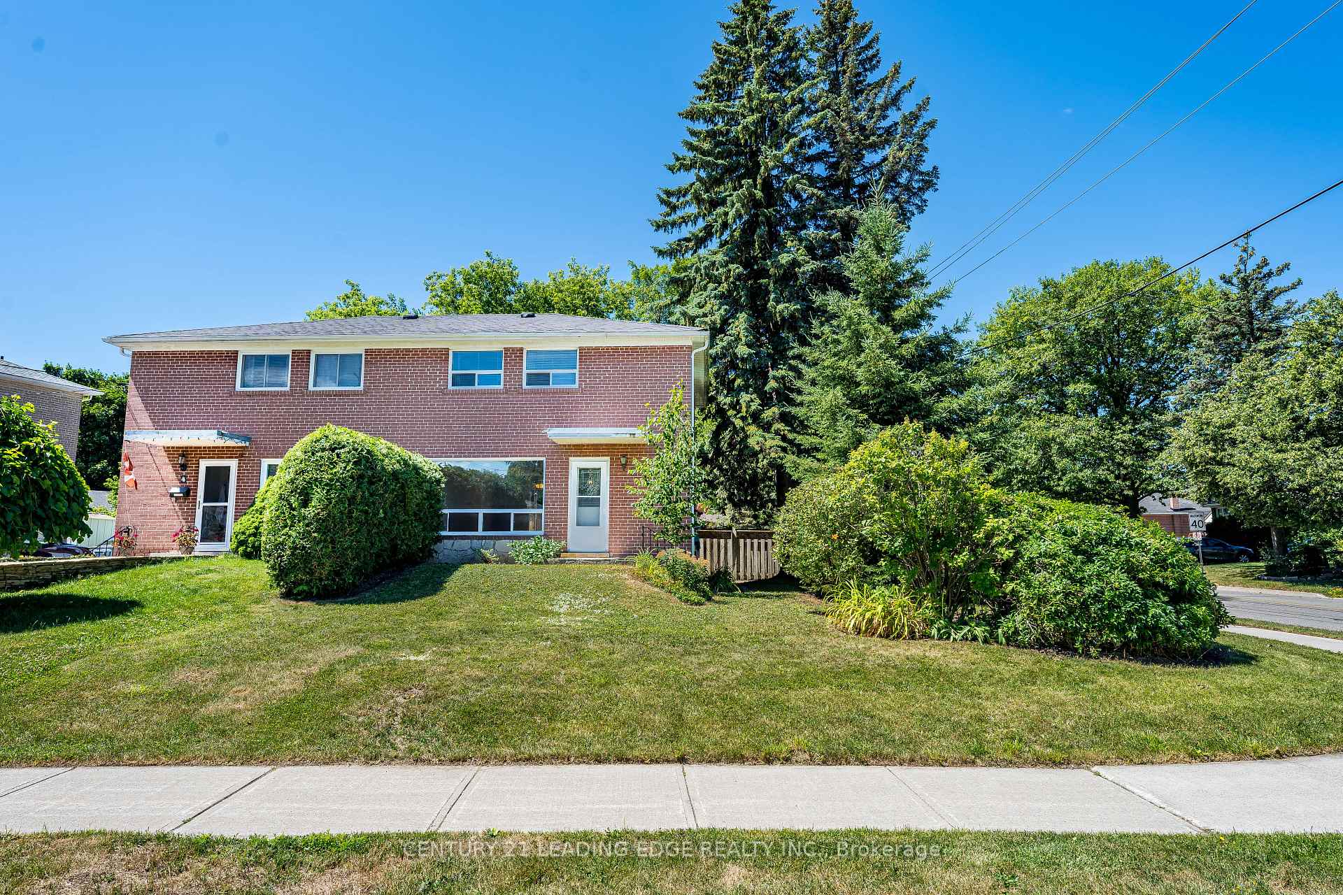 Photo 1 of 2 Lee Gate, Aurora, Aurora Highlands — HOMEH