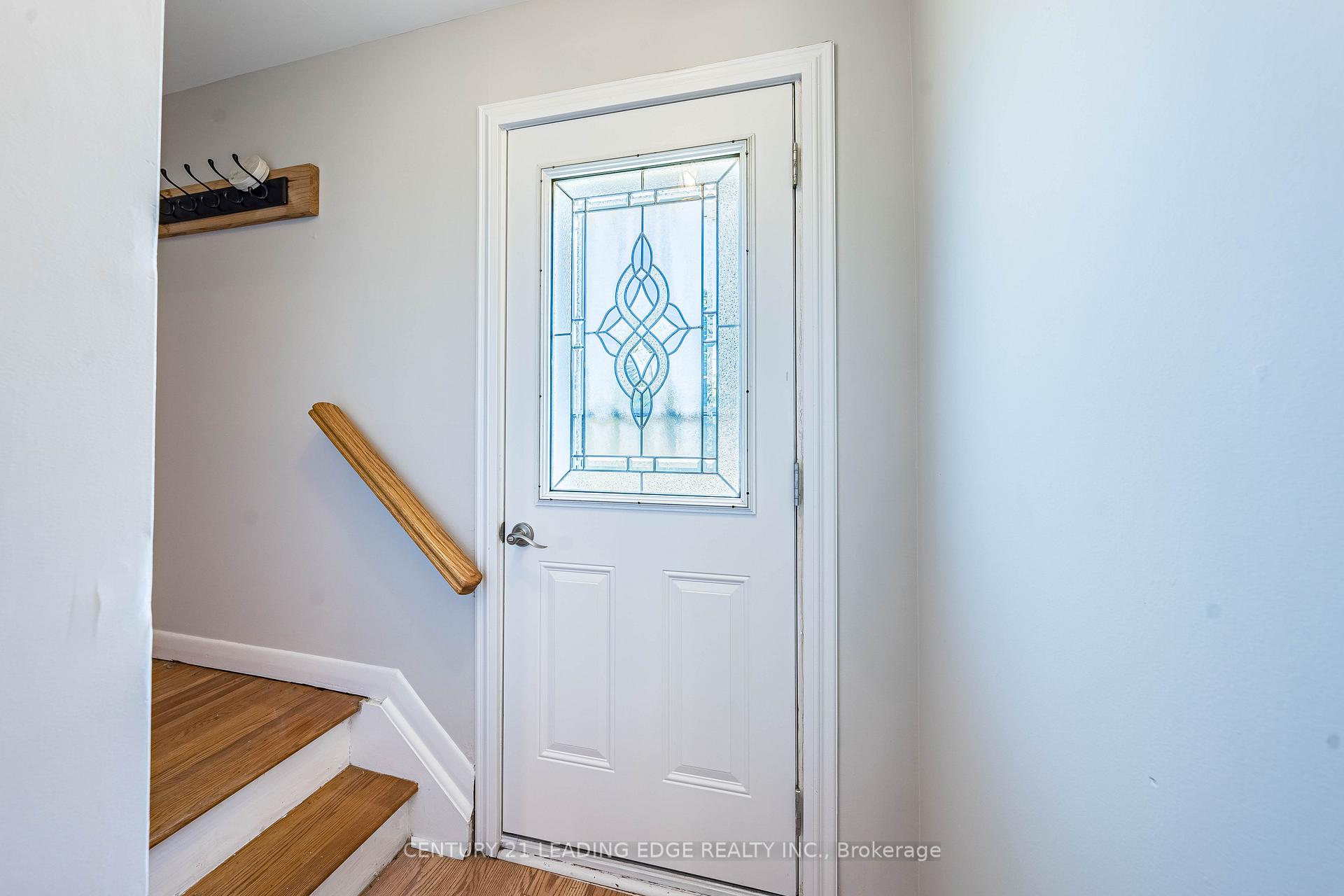 Photo 2 of 2 Lee Gate, Aurora, Aurora Highlands — HOMEH