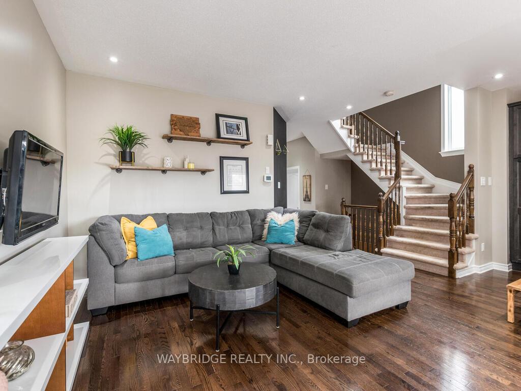 Photo 2 of 279 Tewsley Drive, Ottawa, Riverside South/Gloucester Glen — HOMEH
