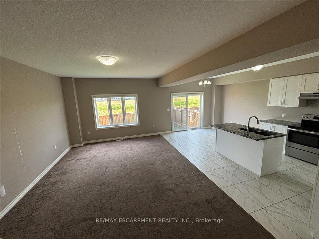 Photo 24 of Unit 43, 120 Vineberg Drive, Hamilton, Allison — HOMEH