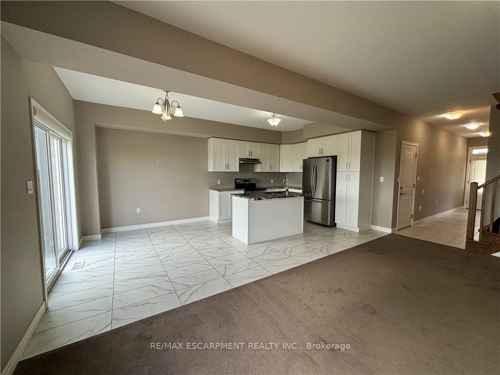 Photo 6 of Unit 43, 120 Vineberg Drive, Hamilton, Allison — HOMEH