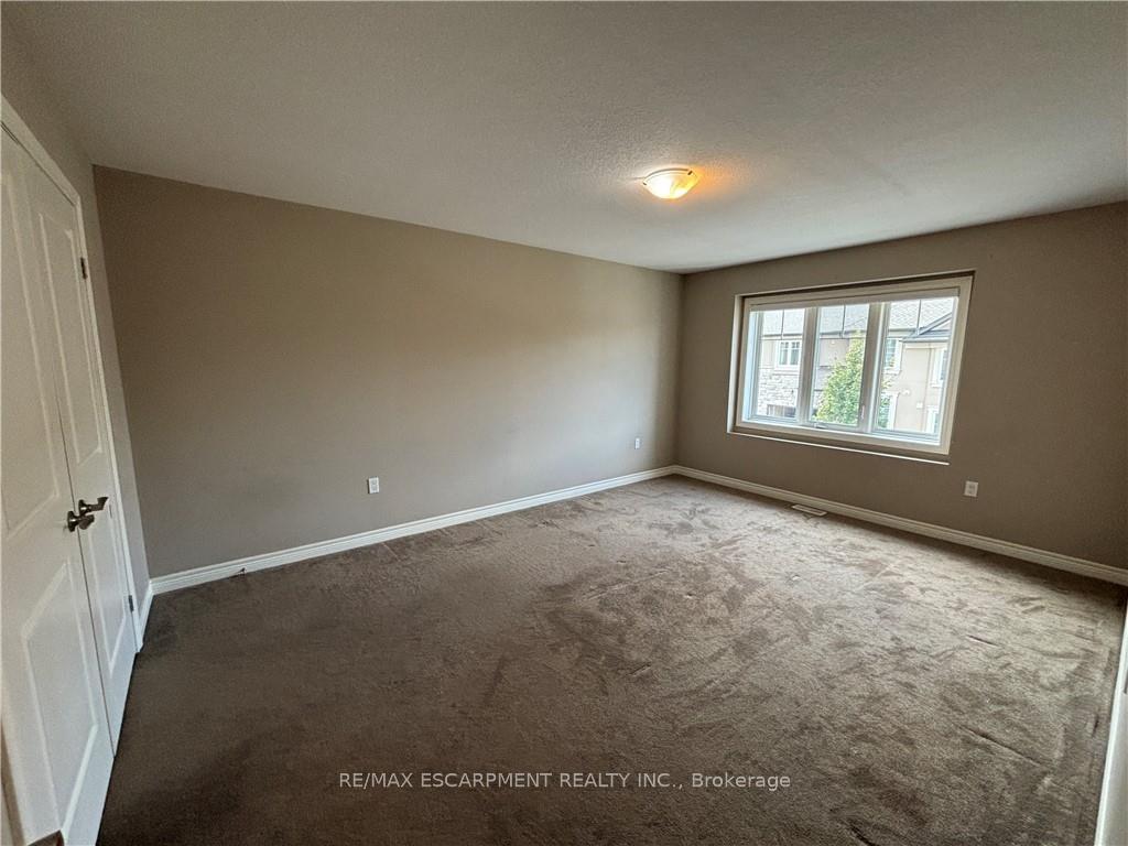 Photo 7 of Unit 43, 120 Vineberg Drive, Hamilton, Allison — HOMEH