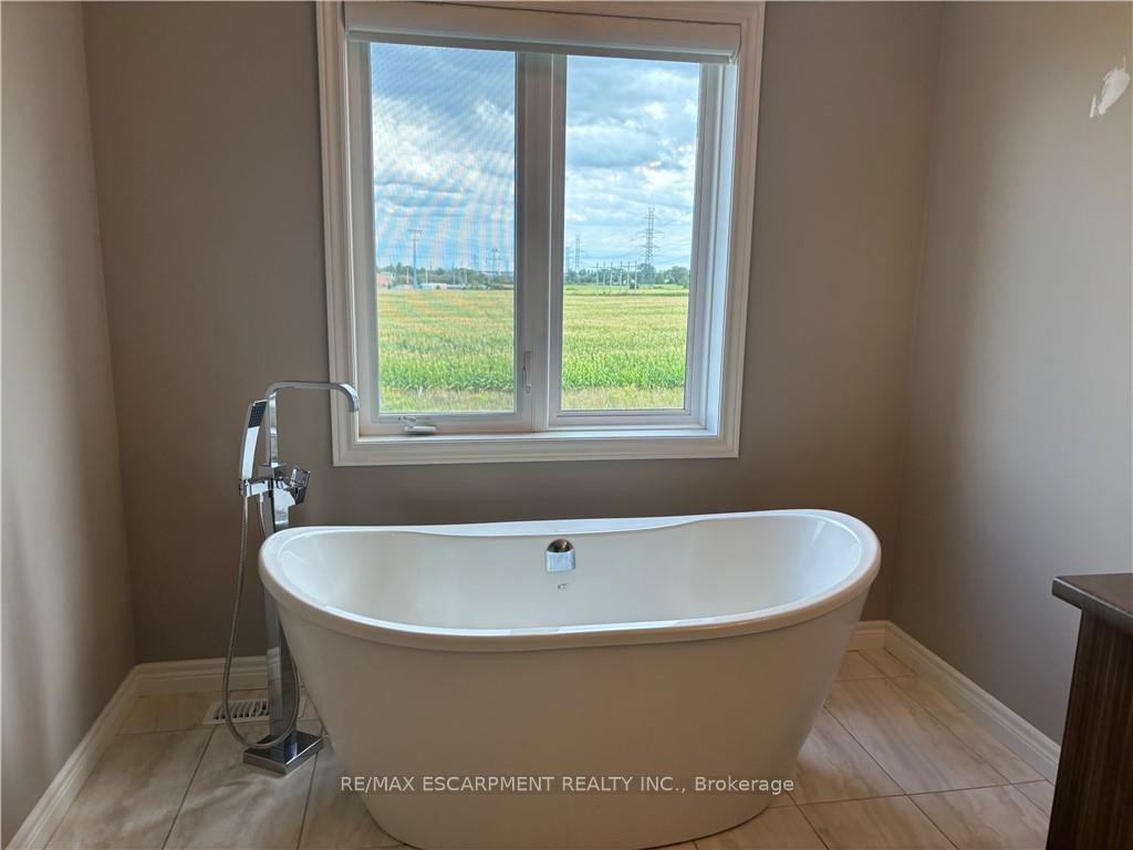 Photo 22 of Unit 43, 120 Vineberg Drive, Hamilton, Allison — HOMEH