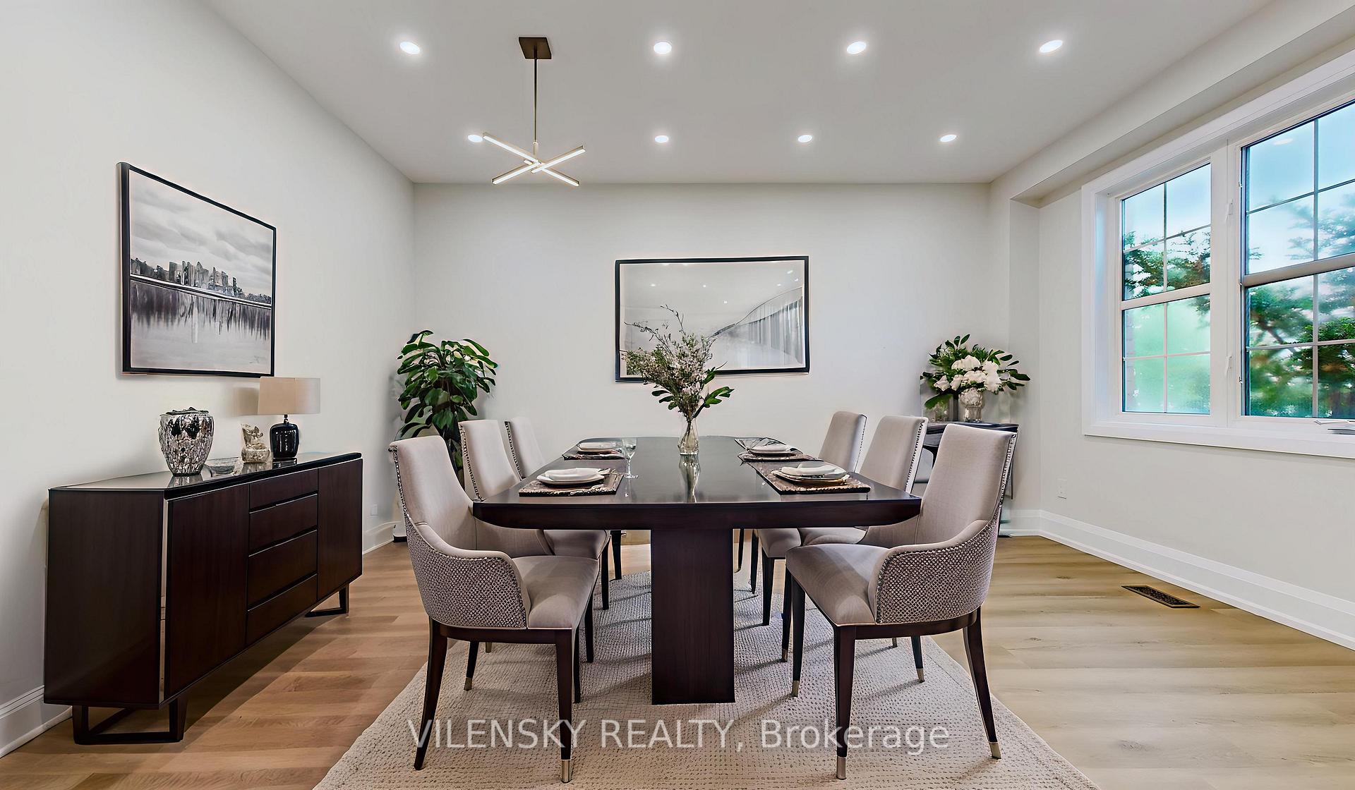 Photo 3 of 255 Queen Filomena Avenue, Vaughan, Patterson — HOMEH