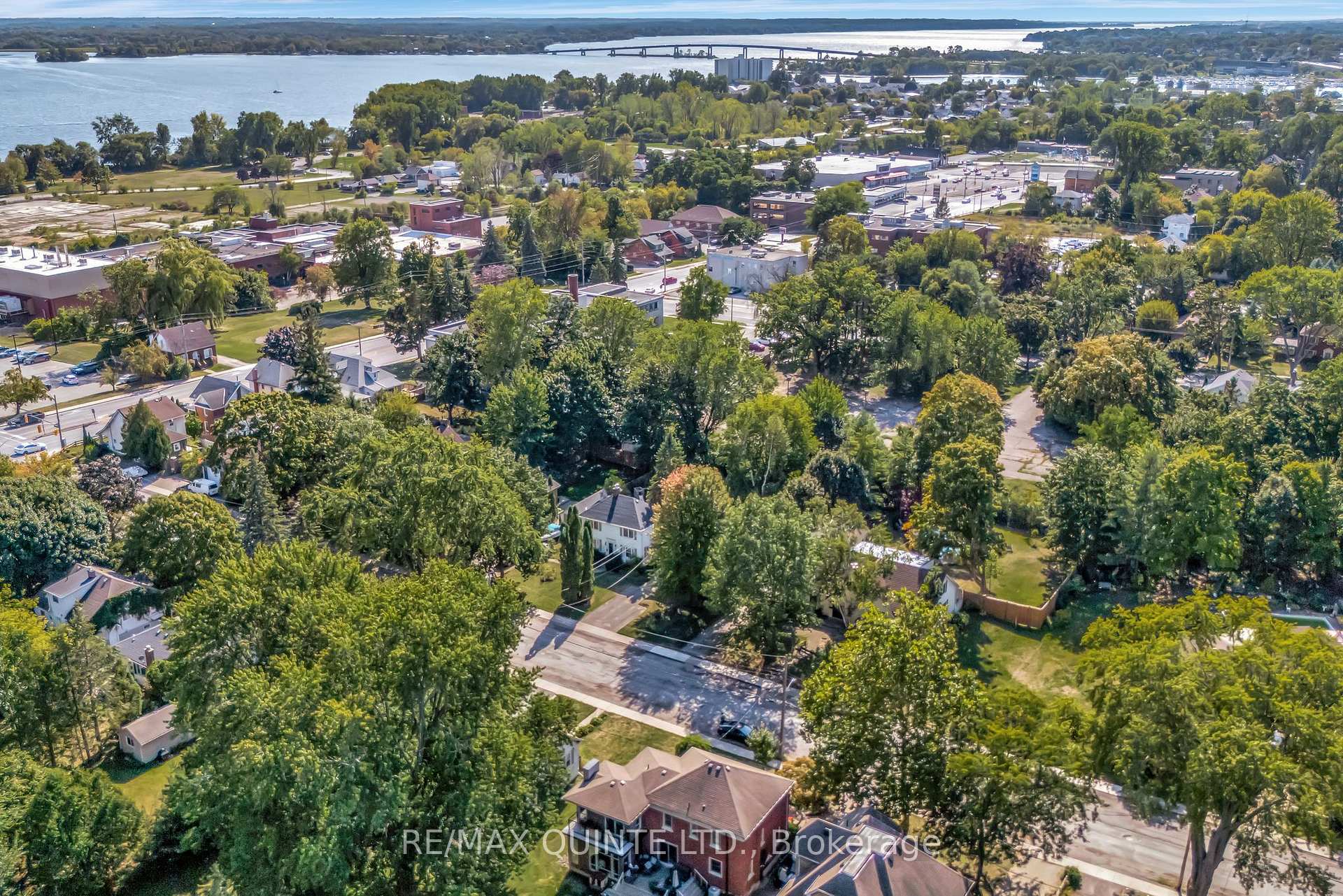 Photo 6 of 134 Dufferin Avenue, Belleville, Belleville Ward — HOMEH