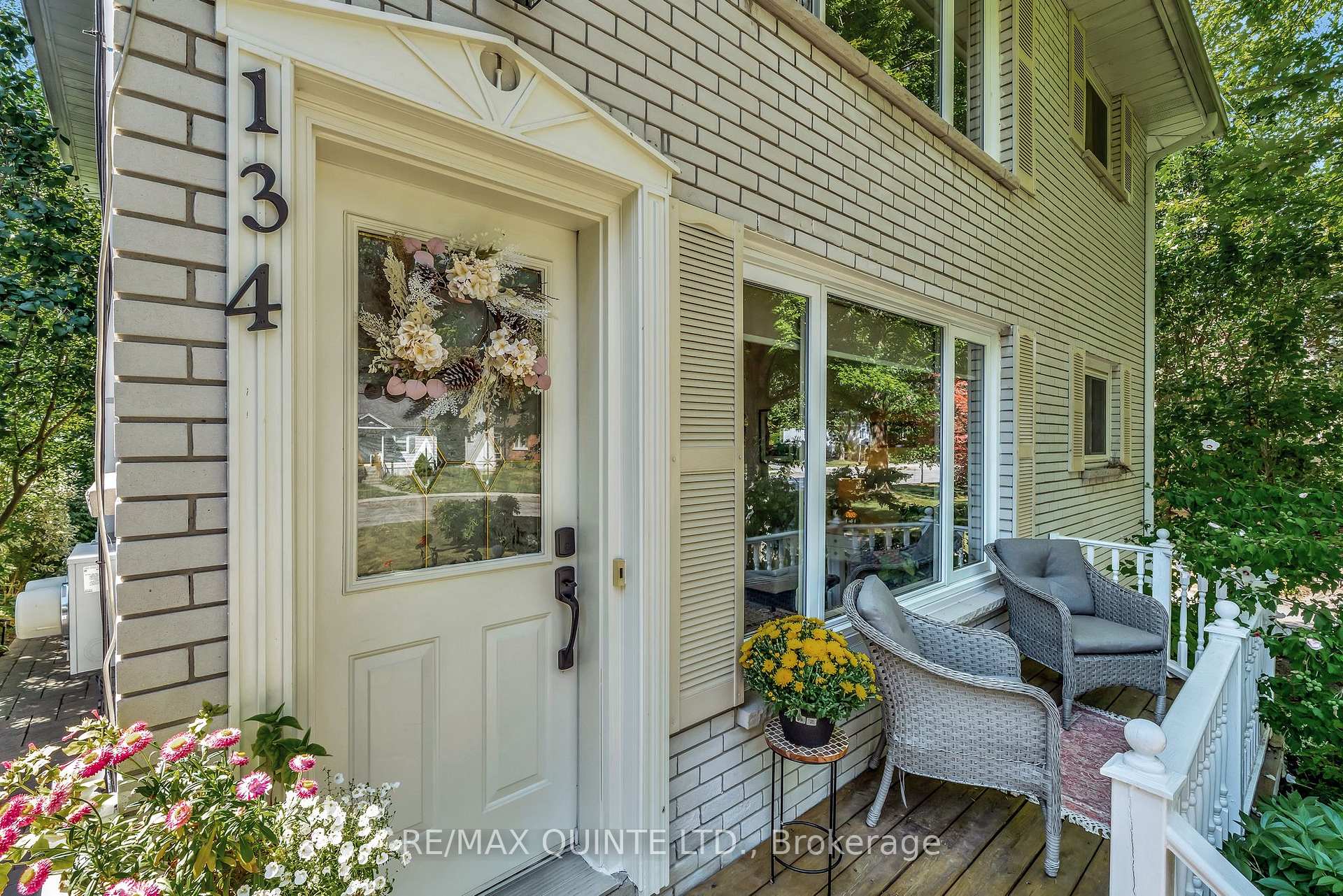 Photo 3 of 134 Dufferin Avenue, Belleville, Belleville Ward — HOMEH